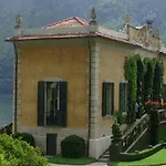 Отель Riviera