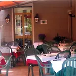 Отель Riviera 3*