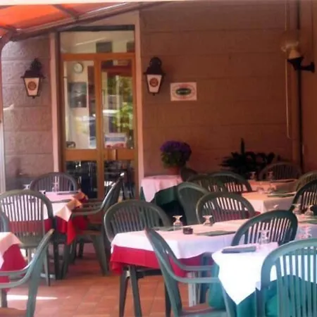 Otel Riviera 3*