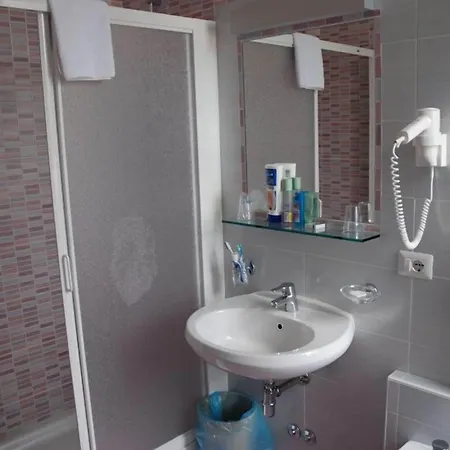 Riviera Hotell Cadenabbia