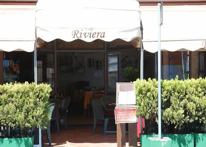 Riviera Szálloda 3*